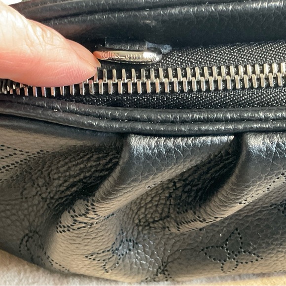 Louis Vuitton Black Mahina Scala Mini Pouch - Picture 3 of 8